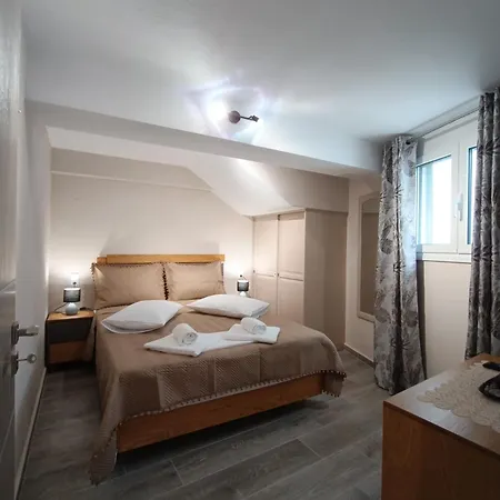 公寓 Filippia's House *