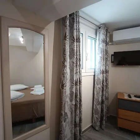 Filippia's House 斯科派洛斯